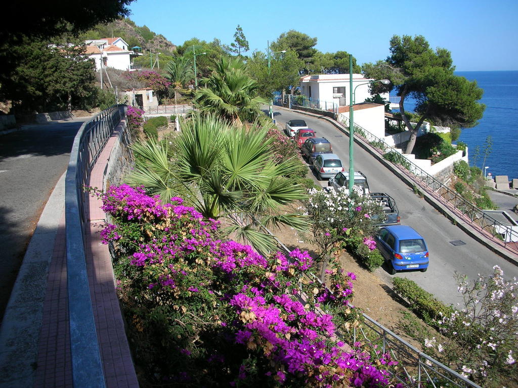 Caserta Isola di Ustica